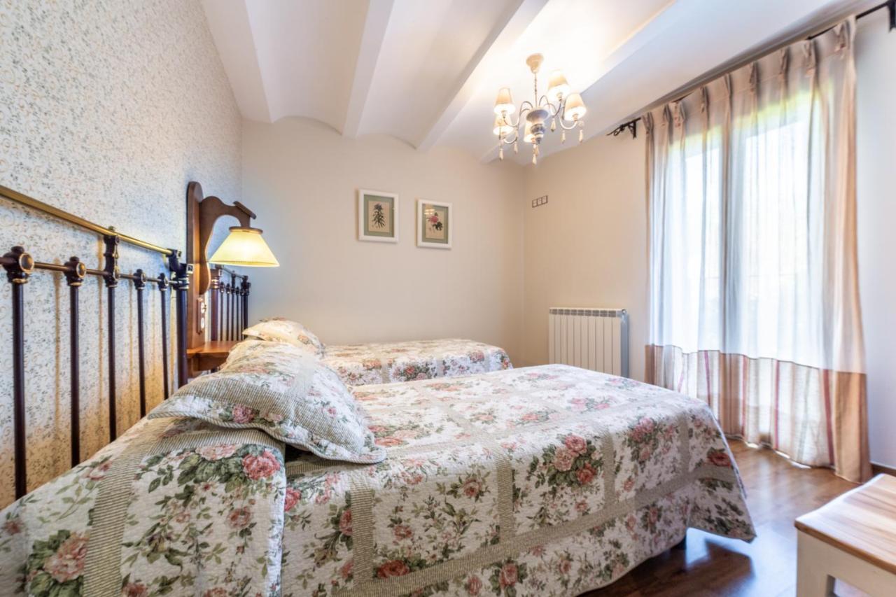 Casa Bergua ξενώνας Víu Εξωτερικό φωτογραφία