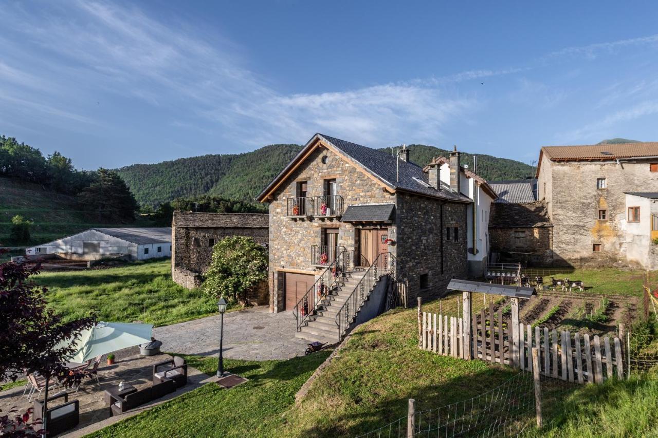 Casa Bergua ξενώνας Víu Εξωτερικό φωτογραφία